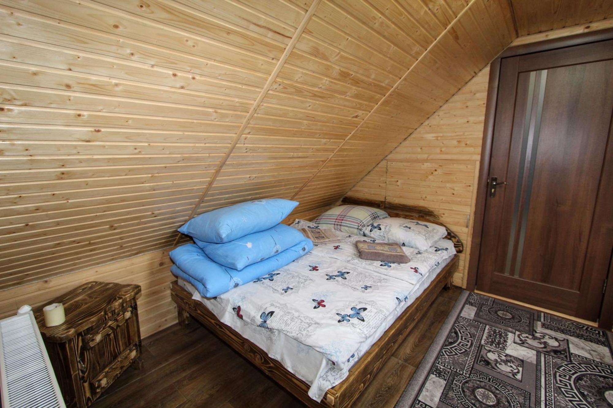 "Лісова Ягода" Яблуниця Номер фото